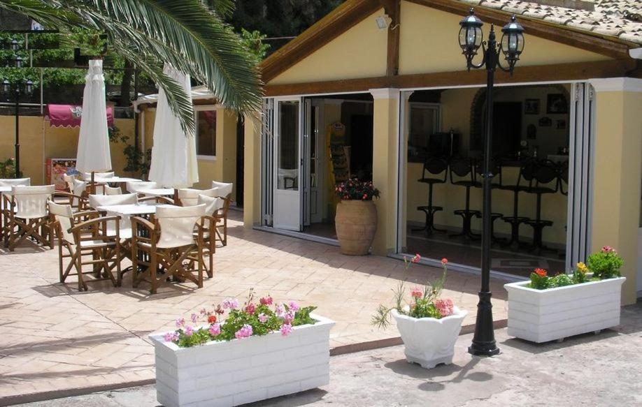 Valley Complex Παλαιοκαστρίτσα Εξωτερικό φωτογραφία